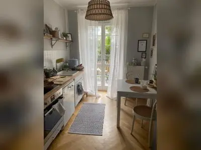 Altbauwohnung mit großer Terrasse in Schwabing
