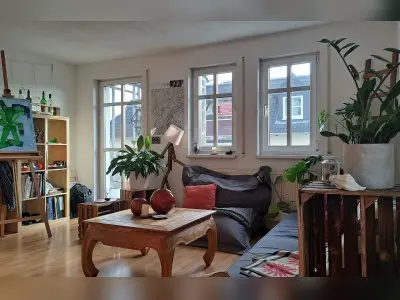 Gemütliche helle Wohnung im Westen