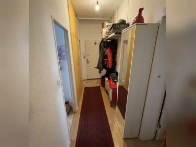 2 Zimmer Wohnung mit Balkon (Wittenbergplatz) gegen 3Zimmer