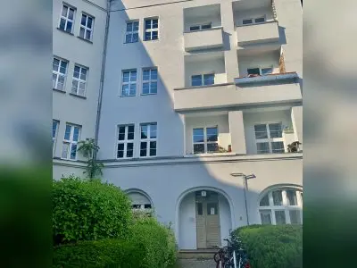 2 Zimmer Altbauwohnung am Weissensee gegen mind. 4 Zimmer