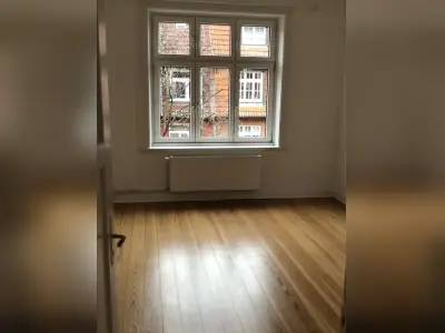 Helle 2Zimmer in Altbau gegen 3Z Whg in Ottensen