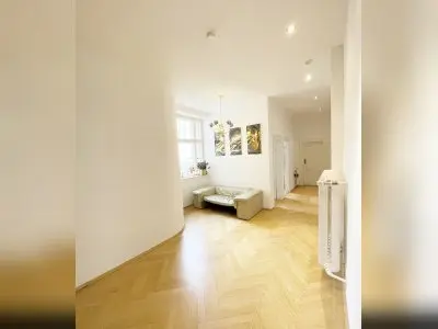 Biete: Zentral 95m2 Altbau, Garten S: Zentral + Dachterrasse
