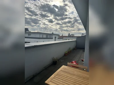 107sqm Wohnung mit Terasse gegen 3-Zimmer in 10247/10249.