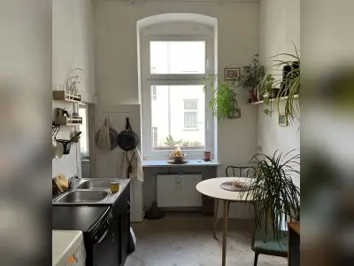 Biete Altbau Prenzlauer Berg