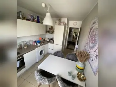 Schöne Wohnung mit 2 Balkonen am Bhf Süd