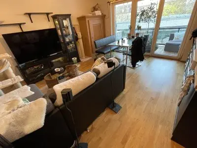 Zentrale, ruhige Neubautraumwohnung mit Balkon