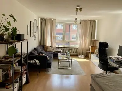 Biete 1,5z im Belgischen Viertel gegen größere Wohnung