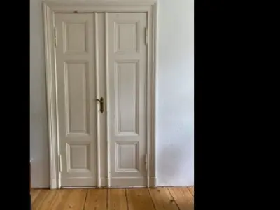 Biete 2 Zi Kreuzberg Suche 2-3 Zi mit Balkon o Terrasse