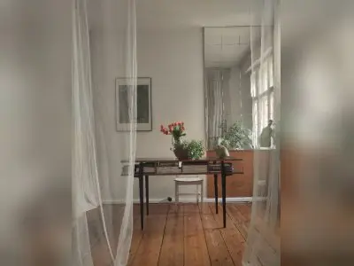 Günstige 2-Raum Wohnung gegen mind. 3 + Balkon/Terrasse