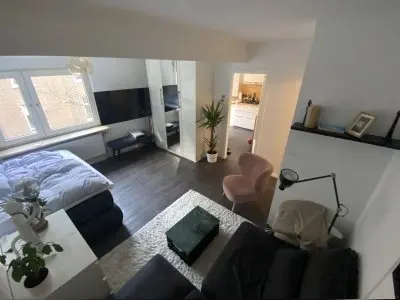 Helle, ruhige 1,5 Zimmer Belgisches/// suche größere Wohnung
