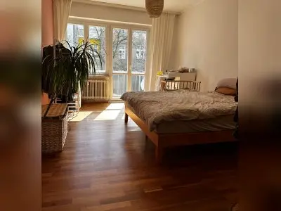 Zweizimmerwohnung mit begehbaren Kleiderschrank gegen größer