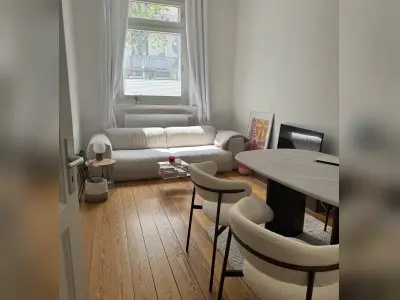 Schöne Altbauwohnung nähe Haynspark