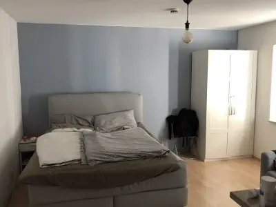 Coole & günstige Einzimmerwohnung auf der Aachener Straße