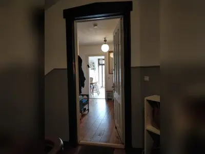 2 Zimmer, Altbauwohnung zum Tausch gegen 3 oder 4 Zimmer