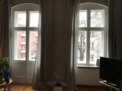 Heller 3-ZI -Altbau Charme in Neukölln