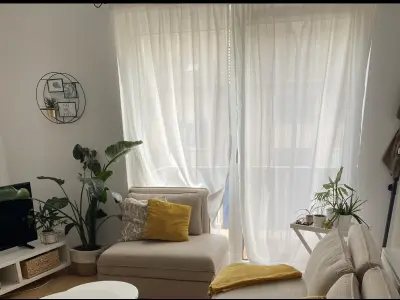 Biete tolle Whg im Westend/ Suche größere vglb. zentrale Whg