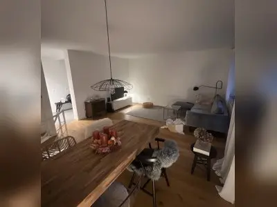 Maisonette Wohnung mit Garten am Rhein