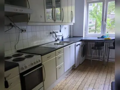 Tausche 2-ZW. in Winterhude gegen WG-Zimmer o. 3/4-ZW.