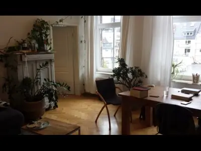 2ZKB,Altbau,Südstadt gg. Garten(mitbenutzung)oder Randbezirk