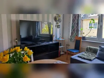 3 Zim. teilmobliierte Wohnung in Düsseldorf nähe EVK und Rhe