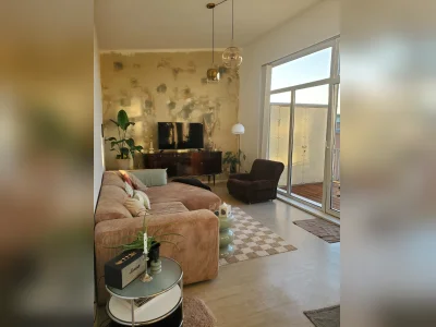 Tausche schicke 3 Zimmer am Rhein gegen Altbaucharme in Bonn