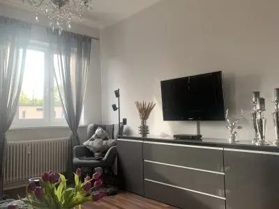 2,5 Zi In Steglitz für 4 Zimmer min 90qm