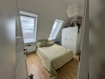Biete in NK 3 Zimmer Dachgeschosswohnung gegen 2 Z