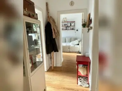 Helle 2-Zi Altbauwohnung in Winterhude gegen 2,5-3 Zimmer