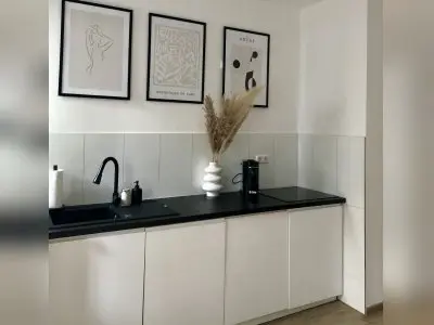 Moderne 2-Zimmer Wohnung im Herzen von Düsseldorf