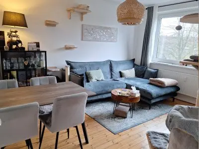 Helle 3-Zi Wohnung mit Balkon in Barmbek-Süd