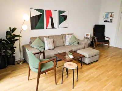 2.5 Zimmer Neukölln. Suchen ab 90qm