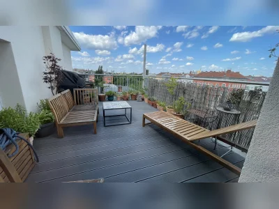 Dachgeschoss Maisonette + Terasse & Balkon