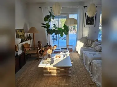 Traumhaft schöner Bungalow Randbezirk gegen Altbau Wohnung