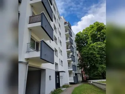 2 Zimmer Wohnung in Charlottenburg mit 2 Balkon und Gäste WC