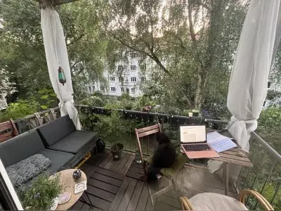 2 Zimmer zentral gelegen im Grünen