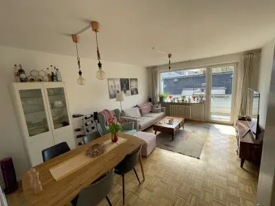 86m2 3.OG Fahrstuhl 3zkb2b im Grindel