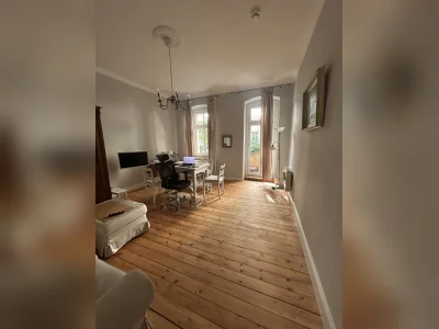 Jugendstilperle-Maisonette in Prenzlberg
