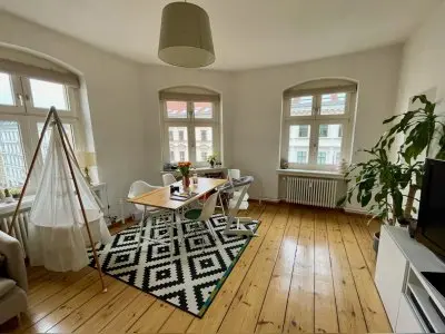 Helle 2-Zi Wohnung im Bergmannkiez gg 3-4 Zi