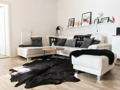 Suche ab 3-Zimmerwohnung im Tausch 2-Zimmerwohnung zentral
