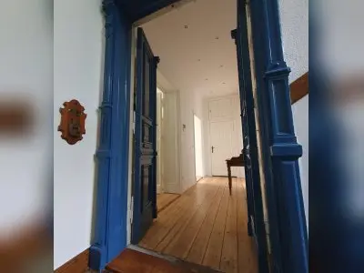 Sonniger 3,5-Zi-Altbau am Stuttgarter Platz (Charlottenburg)