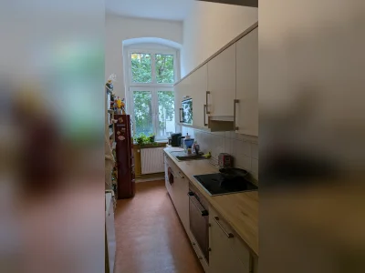 2-Zimmer Altbau, Charlottenburg S/U-Bahn, ruhiger Innenhof