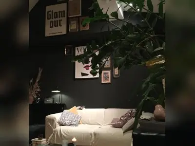 3 Zi DG am Helmi gegen 2+ Zi. Altbau PBerg