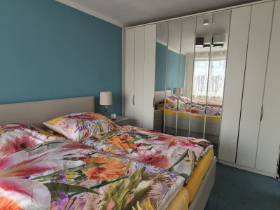 Suchen schöne 3 Zimmer Wohnung in 10587 Bln., bieten 2 Zi.