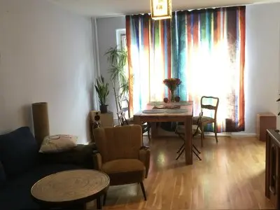 Tausche 3 Zi. in Mitte gegen 2/3 Zi. in Kreuzberg