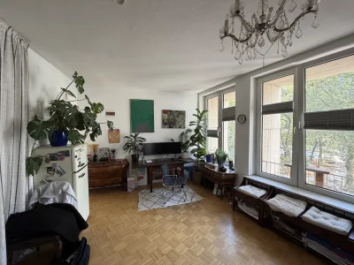 Zentrales Studioapartment/Loft mit hoher Decke