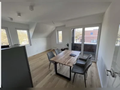 2 Zimmer Wohnung im Kreuzviertel
