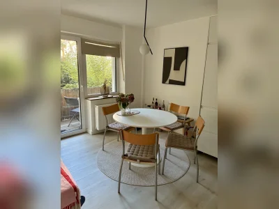 Ruhige 2-Zimmer nahe Barbarossaplatz mit Balkon