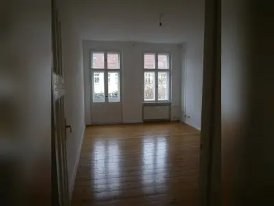 2 Zimmer Alt-Treptow (hell, ruhig, Balkon) <-> ab 3 Zimmer