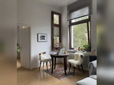Süße Altbauwohnung ggn Größer
