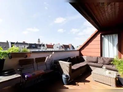 4 Zimmer Dachgeschosswohnung in Neukölln